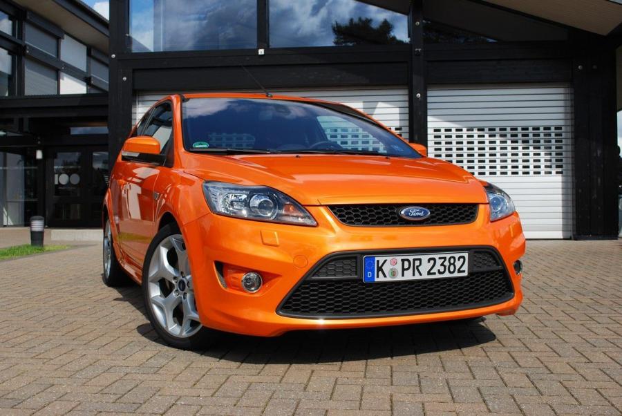  Ford Focus ST 2008 года  (фото 32 из 48)